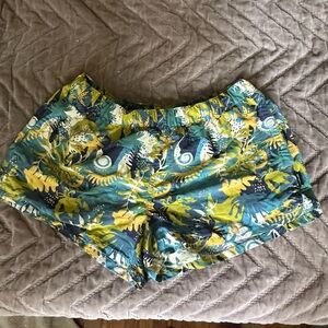 Patagonia Women’s Baggies Tropical Print Elastic Waist Shorts